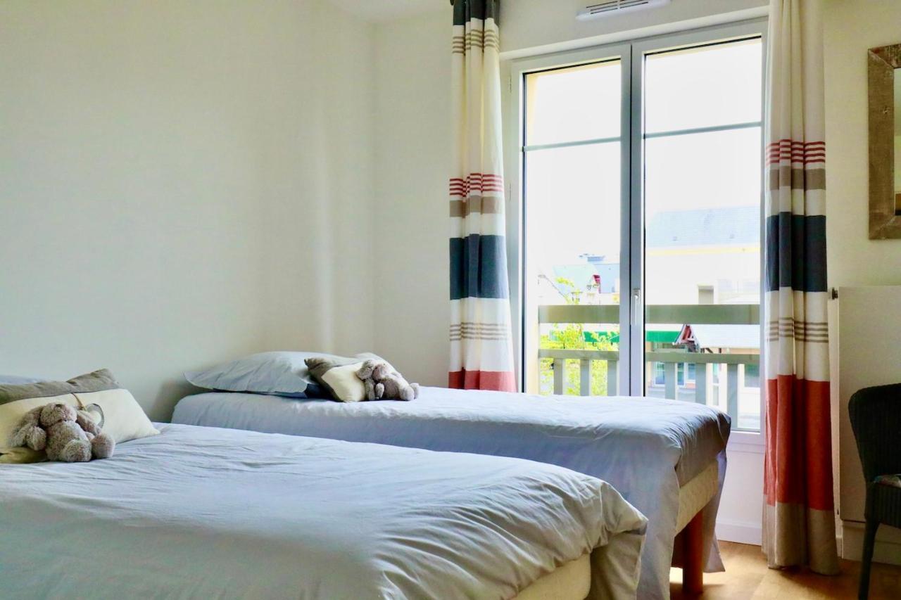 Appartement Des Arts Довиль Экстерьер фото